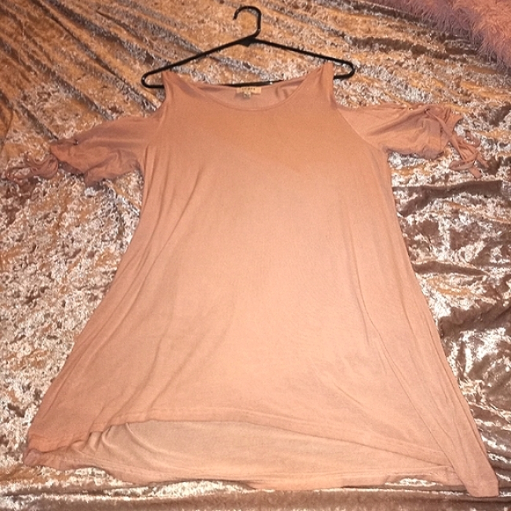 💕5 for 25$ Small Umgee Blush Pink Cold Shoulder Tunic Shirt
